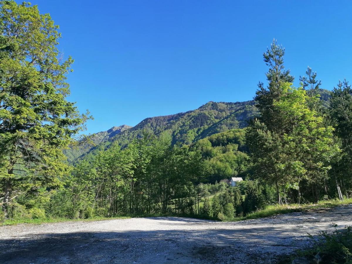 Apartma Na Ravnicah Cerkno Εξωτερικό φωτογραφία