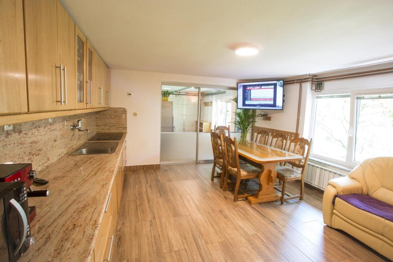 Apartma Na Ravnicah Cerkno Εξωτερικό φωτογραφία